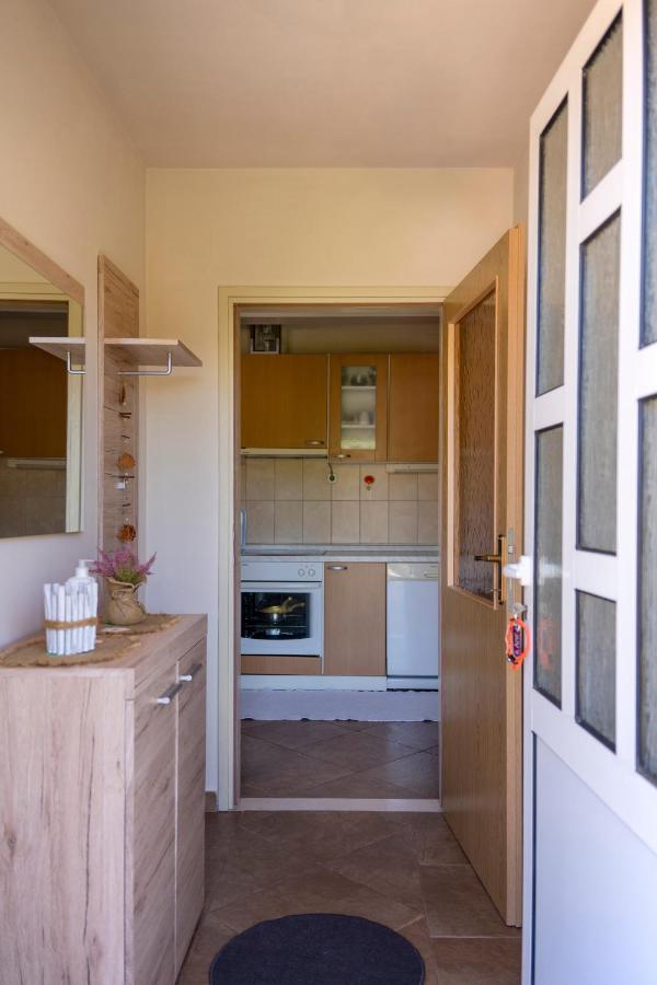 Apartman Ana Корчула Екстер'єр фото